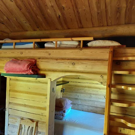 Mirteli Talu Lodge Tahkuranna