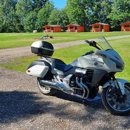 Mirteli Talu * Tahkuranna